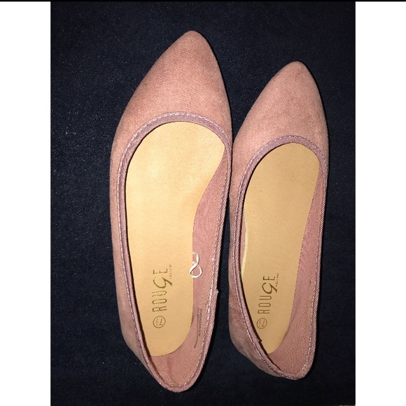 Pointed Flats - Picture 2 of 2